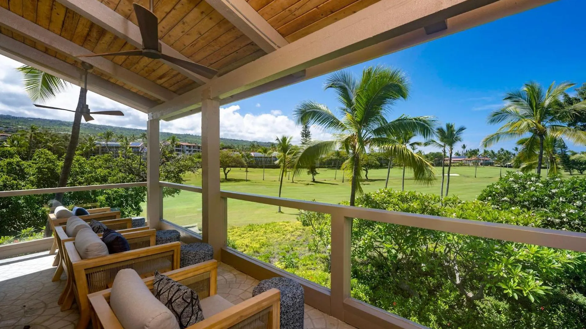 Holiday home Checahale: Gorgeous Top Floor Corner With Ac Kailua-Kona United States
